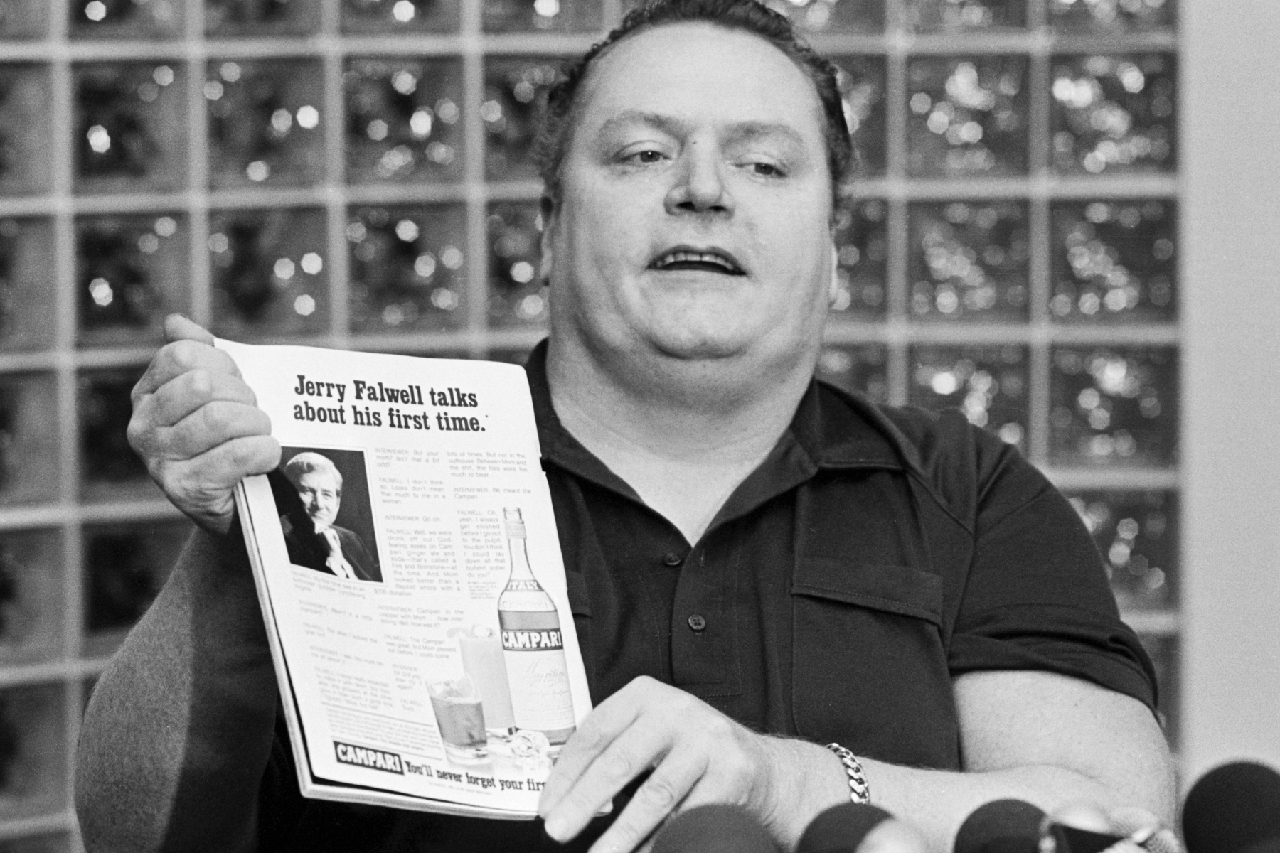 Hustler larry flynt contact information