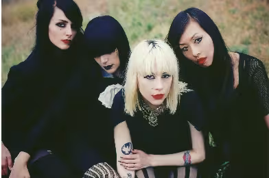 Dum Dum Girls'ten yeni single