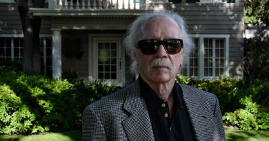 Haberler iyi! John Carpenter yeni bir albüm daha yayınlacağını duyurdu!