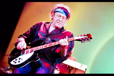 Jefferson Airplane'in kurucularından Paul Kantner, 74 yaşında hayatını kaybetti