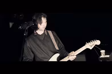 Huzurlarınızda yeni Parquet Courts albümünden iki parça: 