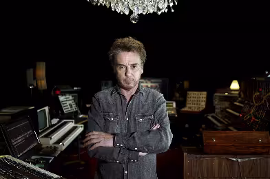 Jean-Michel Jarre'ın Peaches düeti huzurlarınızda: 