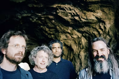 Günün şarkısı: Wooden Shjips - Back To Land