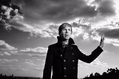 Günün şarkısı: Beck - Broken Drum