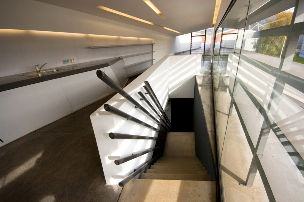 Vitra 2