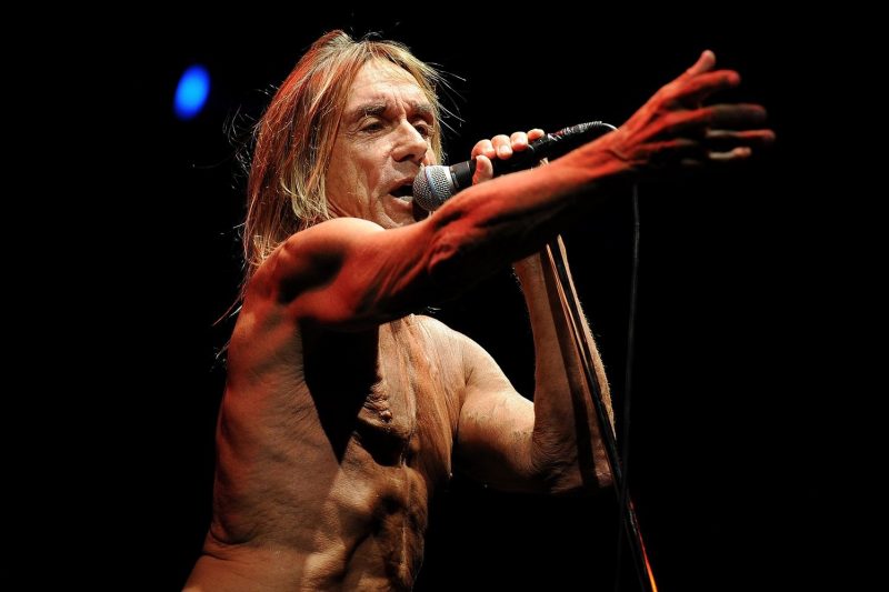 Yeni yaşı şerefine, 5 düetiyle Iggy Pop bant mag