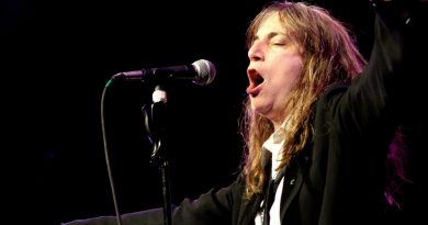 Patti Smith, baştan sona 