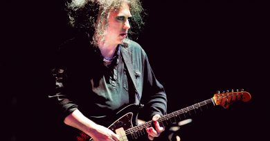 Günün şarkısı: The Cure - In Your House