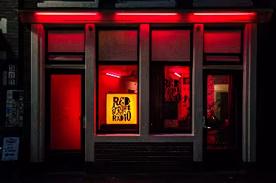 Bant Mag. DJ set, bugün Red Light Radio'da