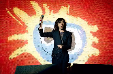 Günün şarkısı: Primal Scream - Higher Than The Sun