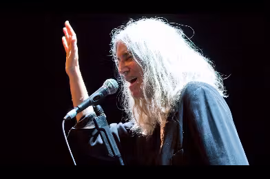 Günün şarkısı: Patti Smith - Redondo Beach