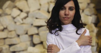 İstanbul konserinden hemen önce: PJ Harvey’nin müzikal yolculuğu