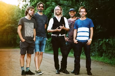 The National, New Hamilton'da gerçekleşen yardım konserinde yeni bir parça çaldı