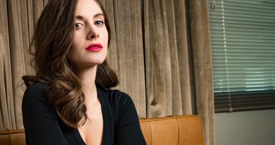 Alison Brie, yeni Netflix komedisinde başrolde