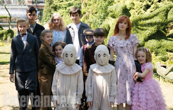miss-peregrines-home-for-peculiar-children-cast-600x382