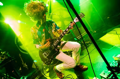 Günün şarkısı: of Montreal - It's Different For Girls