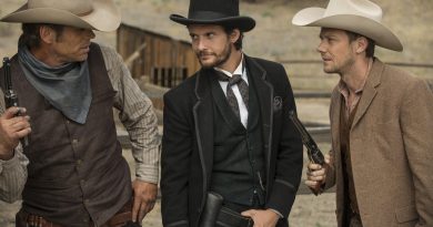 Ben Barnes, “Westworld” hayranlarına seslendi: “Teori üretmeyi bırakın ve dizinin tadını çıkarın!”