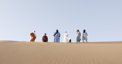 Günün şarkısı: Tinariwen - Ténéré Tàqqàl