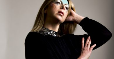 Günün şarkısı: Jane Weaver – Did You See Butterflies?