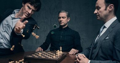 “Sherlock”un yaratıcılarından Mark Gatiss’e göre dizi bitmiş olabilir (!)