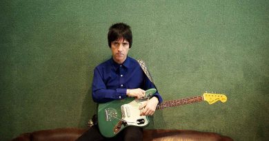 Günün şarkısı: Johnny Marr – Hi Hello