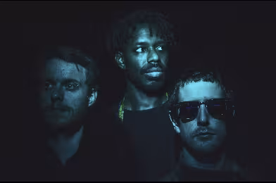 Günün şarkısı: The Comet Is Coming - Neon Baby