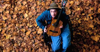 Günün şarkısı: Vic Chesnutt – Duty Free