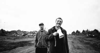 Ne dinlesek?: Sleaford Mods – Kebab Spider