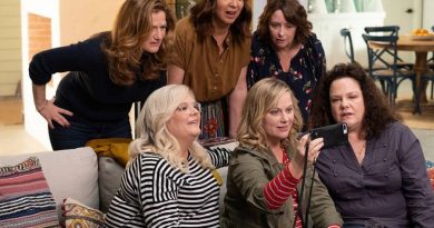 Amy Poehler’ın Netflix filmi “Wine Country”den fragman