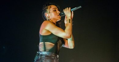 FKA Twigs, “Magdalene” albümünün detaylarını paylaştı