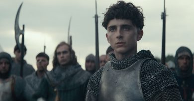 Timothée Chalamet’li “The King”den fragman