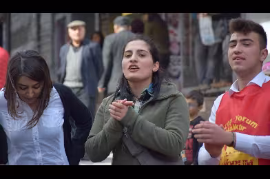 288 gündür ölüm orucunda olan Grup Yorum üyesi Helin Bölek hayatını kaybetti