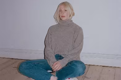 Laura Marling, yeni albümünde hayalî kızına sesleniyor