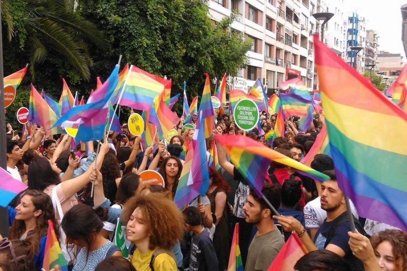 yağlı saçlar için kuru şampuan tuerk bayan oyuncularn sevime sahneleri