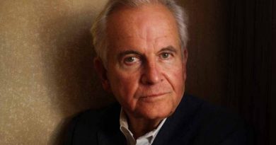 Sir Ian Holm (1931-2020)