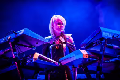 Faithless geri döndü!