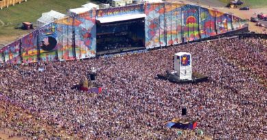 “Woodstock 99”un kaotik ortamını konu eden belgesele ilk bakış