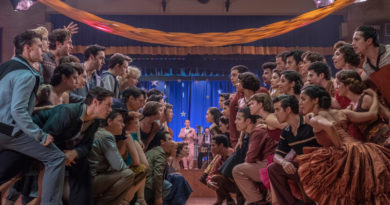 Spielberg’ün “West Side Story” uyarlaması yüzleri güldürecek mi? Spielberg’ün “West Side Story” uyarlaması yüzleri güldürecek mi?