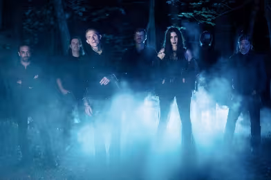 Converge ve konukları, “daha görkemli bir müzik” için güçlerini birleştirdi