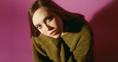 Soccer Mommy ve OPN’in büyülü ortaklığı