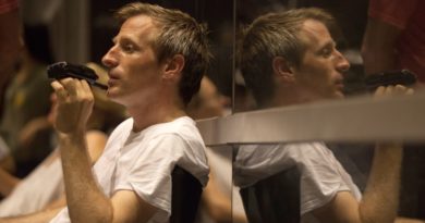 Spike Jonze sessizliğini bir dizi projesiyle bozuyor