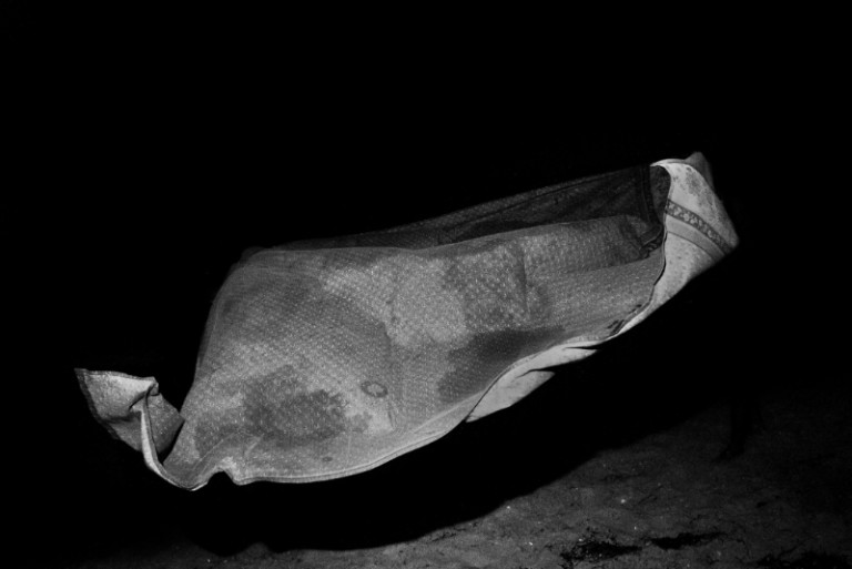 Devin Oktar Yalkın’ın Türkiye’deki ilk kişisel sergisi: Obsidyen - bant mag