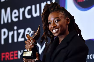 Mercury Ödülü bu sene Little Simz’in