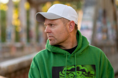 Ufukta bir DJ Shadow albümü belirdi Ufukta bir DJ Shadow albümü belirdi