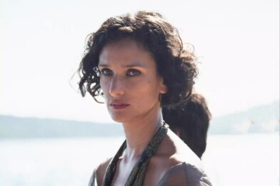 Doctor Who transfere doymuyor: Indira Varma