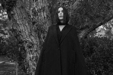 Chelsea Wolfe alacakaranlığa davet ediyor