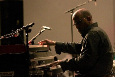 Awesome Tapes From Africa’dan Hailu Mergia konser albümü