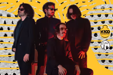 KONSER: Ati ve Aşk Üçgeni