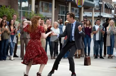 The Life of Chuck: Orta şekerli bir Stephen King uyarlaması