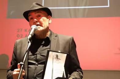 “Dünya kendi insanlığını bana kanıtlayamadı”: Rashid Masharawi ile Gazze’de sinemanın direnişi
